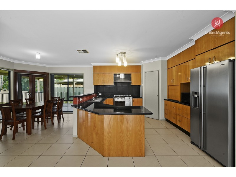 28 Minnamurra Circuit, Prestons NSW 2170
