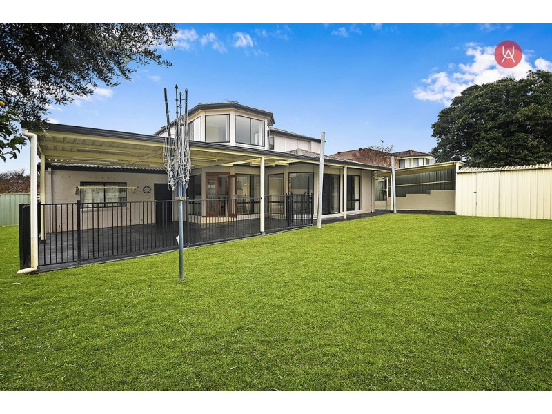 28 Minnamurra Circuit, Prestons NSW 2170