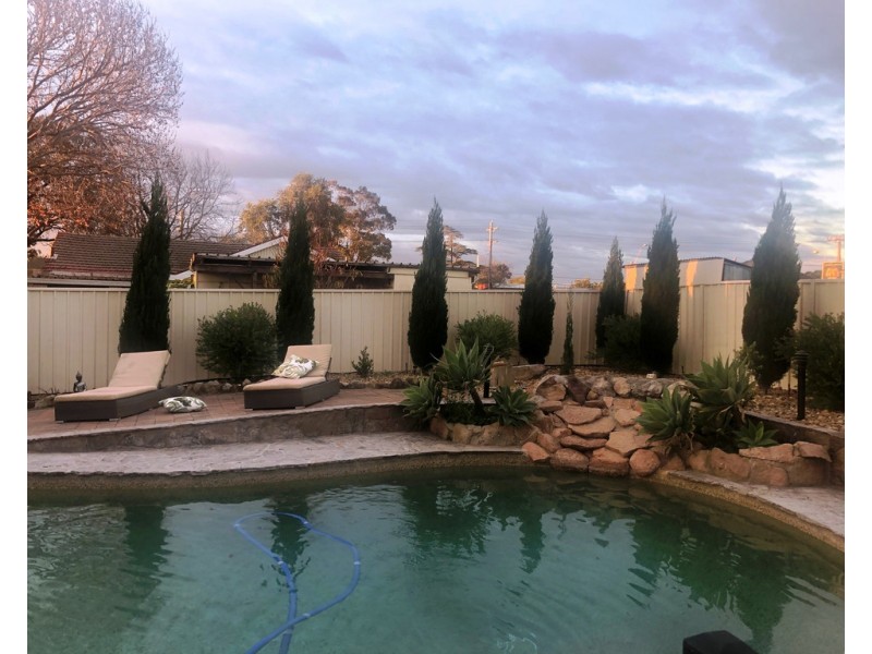 7 Bronsdon St, Smithfield NSW 2164