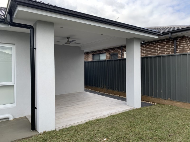 26 Firewheel Circuit, Gregory Hills NSW 2557