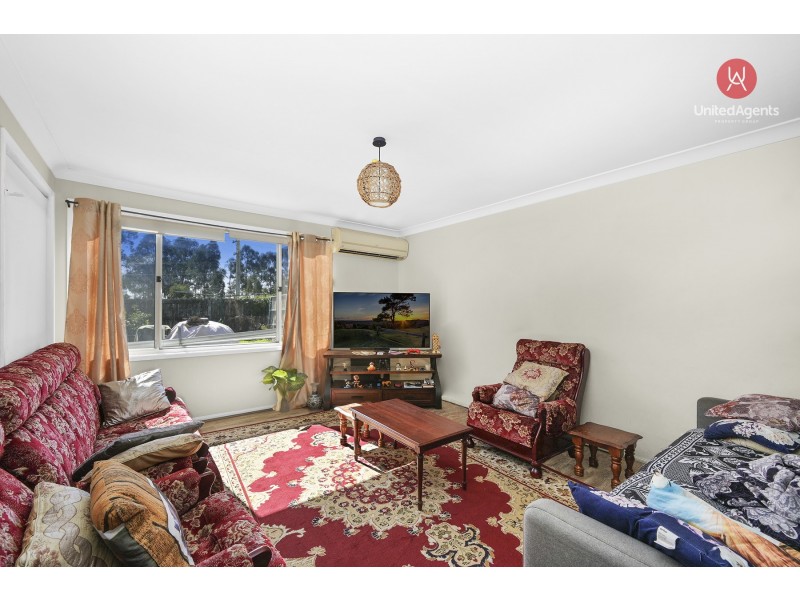 43 Myrtle Street, Prestons NSW 2170