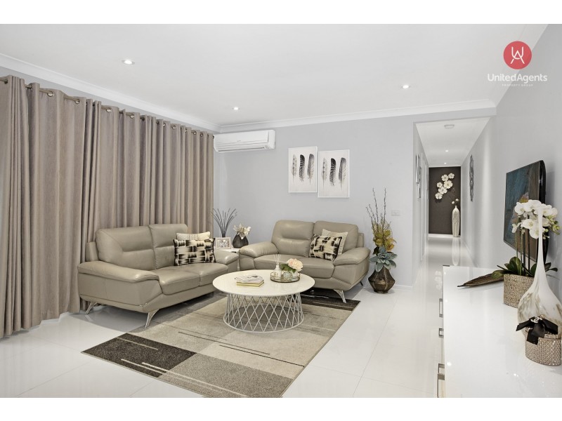 21 Conway Avenue, West Hoxton NSW 2171