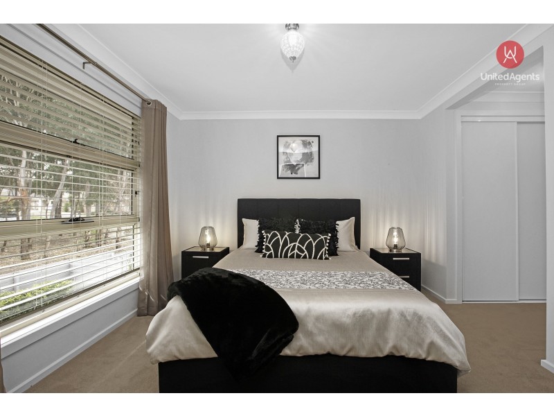 21 Conway Avenue, West Hoxton NSW 2171