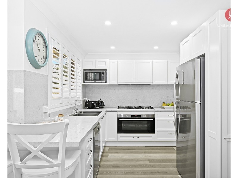 69 Horningsea Park Drive, Horningsea Park NSW 2171