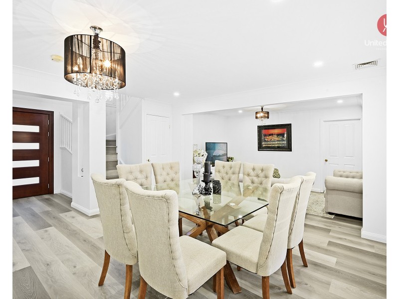 69 Horningsea Park Drive, Horningsea Park NSW 2171