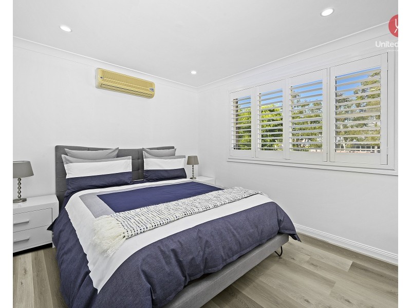 69 Horningsea Park Drive, Horningsea Park NSW 2171