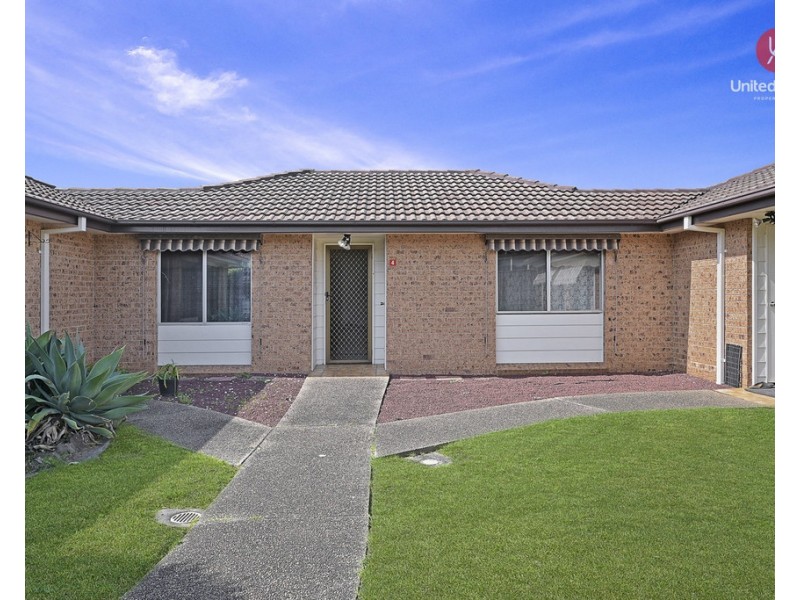 4/26 Turquoise Crescent, Bossley Park NSW 2176