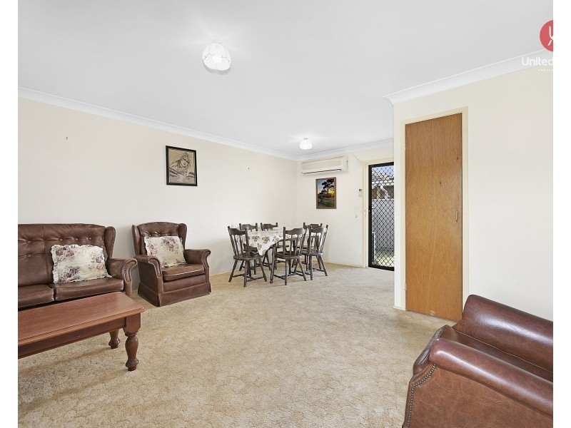 4/26 Turquoise Crescent, Bossley Park NSW 2176