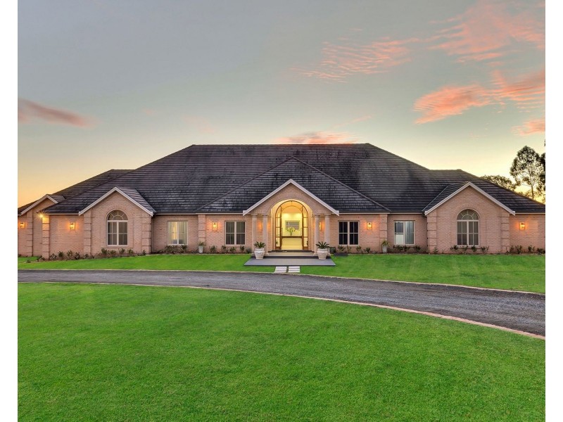 102-106 Garfield Road, Horsley Park NSW 2175