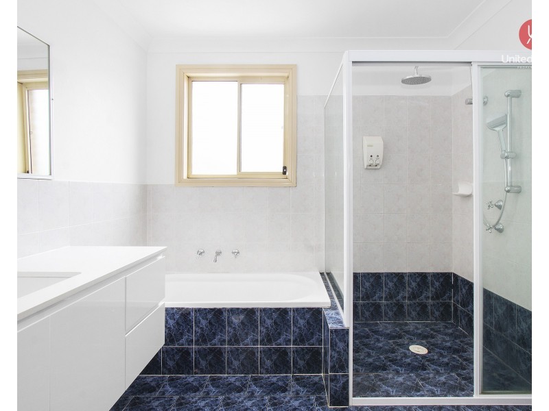 17 Capricorn Boulevard, Green Valley NSW 2168