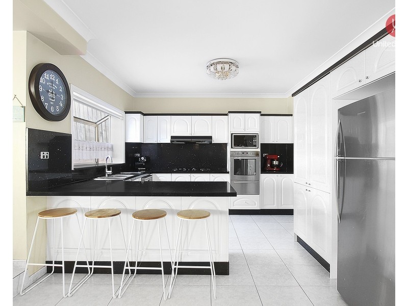 12 Earl Place, Cecil Hills NSW 2171