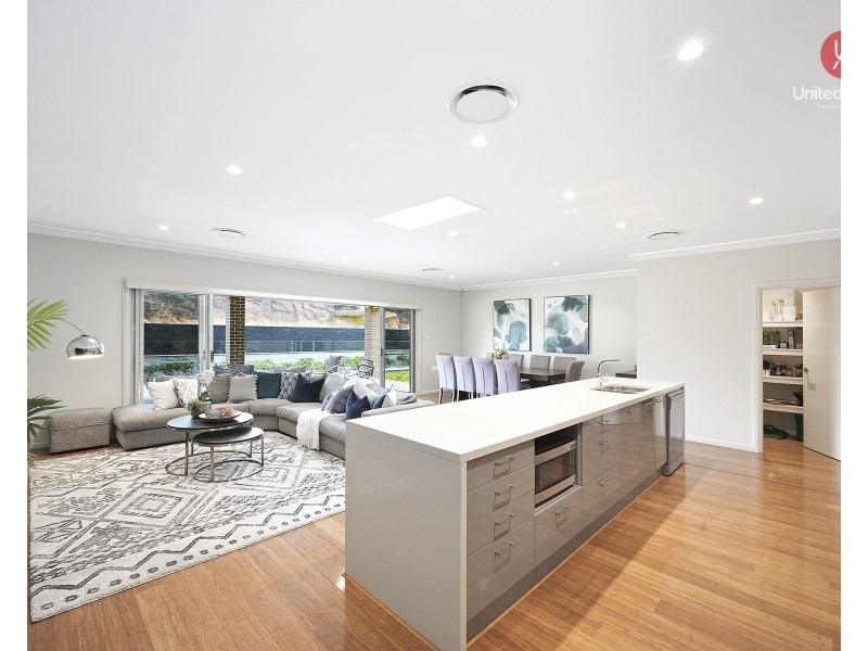 19 The Outlook, Kirkham NSW 2570