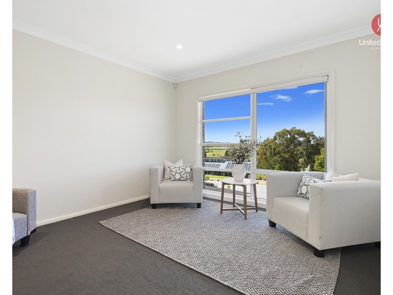 19 The Outlook, Kirkham NSW 2570