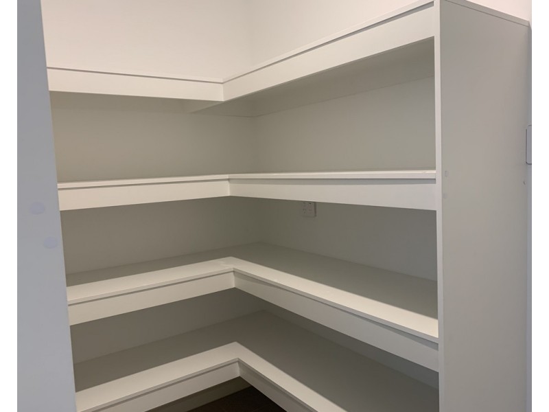 136 Rosedale Circuit, Carnes Hill NSW 2171