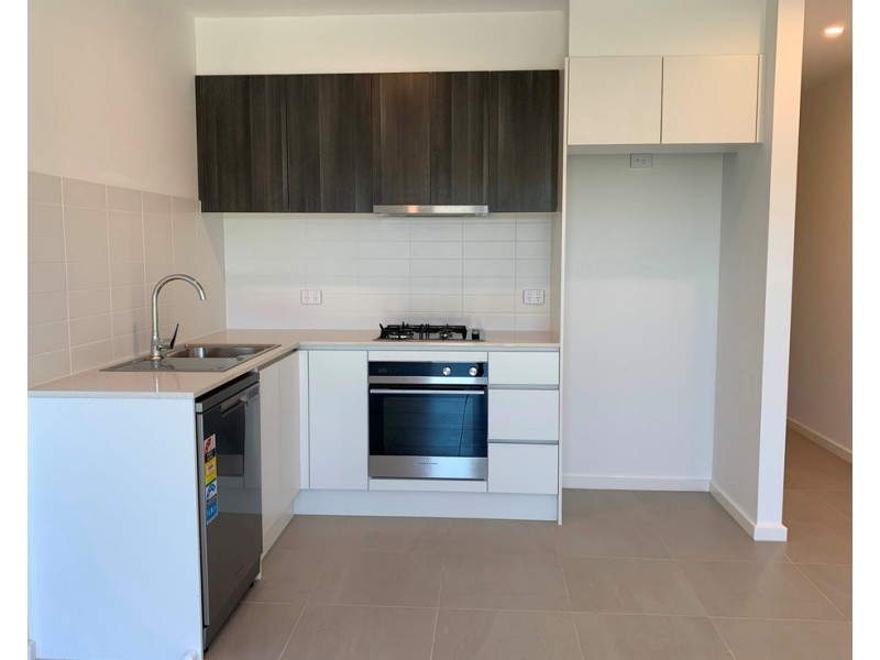 136a Rosedale Circuit, Carnes Hill NSW 2171