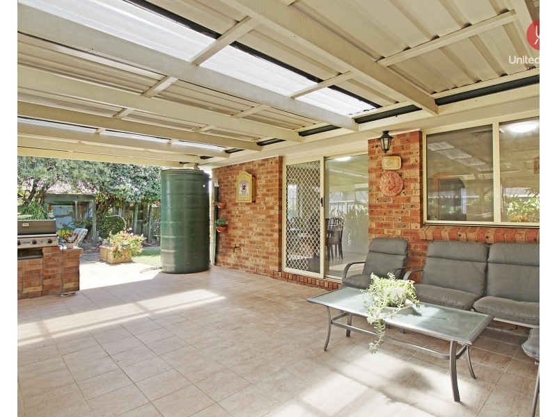 14 Binnaway Avenue, Hoxton Park NSW 2171