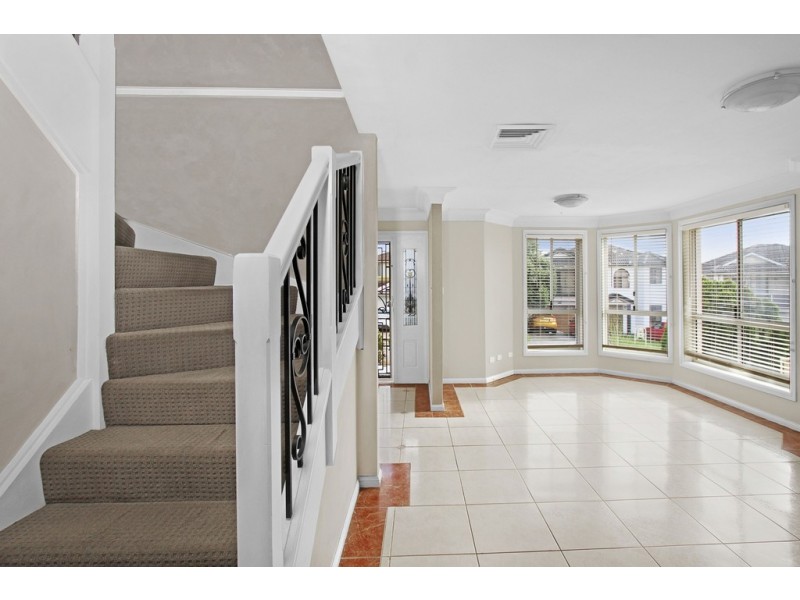 11 Chadley Place, West Hoxton NSW 2171