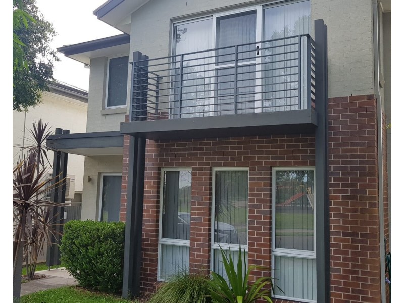 26 Lockheed Avenue, Middleton Grange NSW 2171