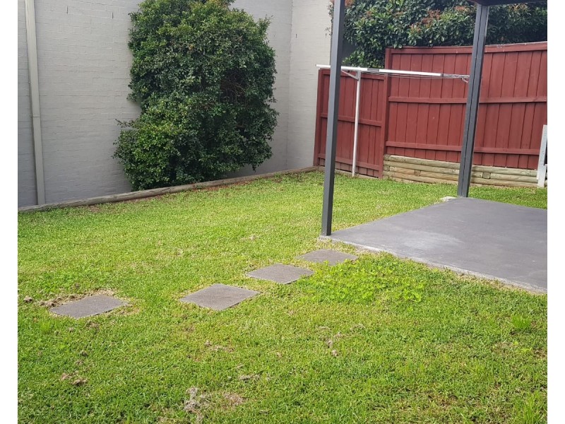 26 Lockheed Avenue, Middleton Grange NSW 2171