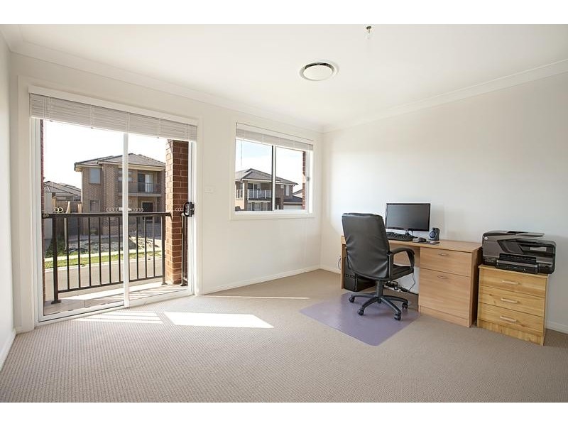 Carnes Hill NSW 2171