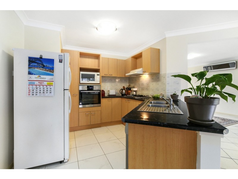 6 Mathinna Circuit, West Hoxton NSW 2171