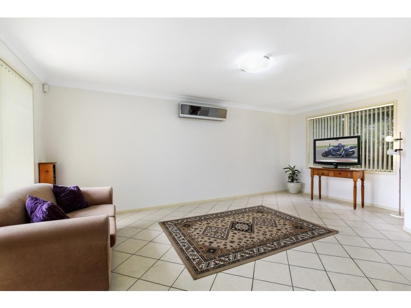 6 Mathinna Circuit, West Hoxton NSW 2171
