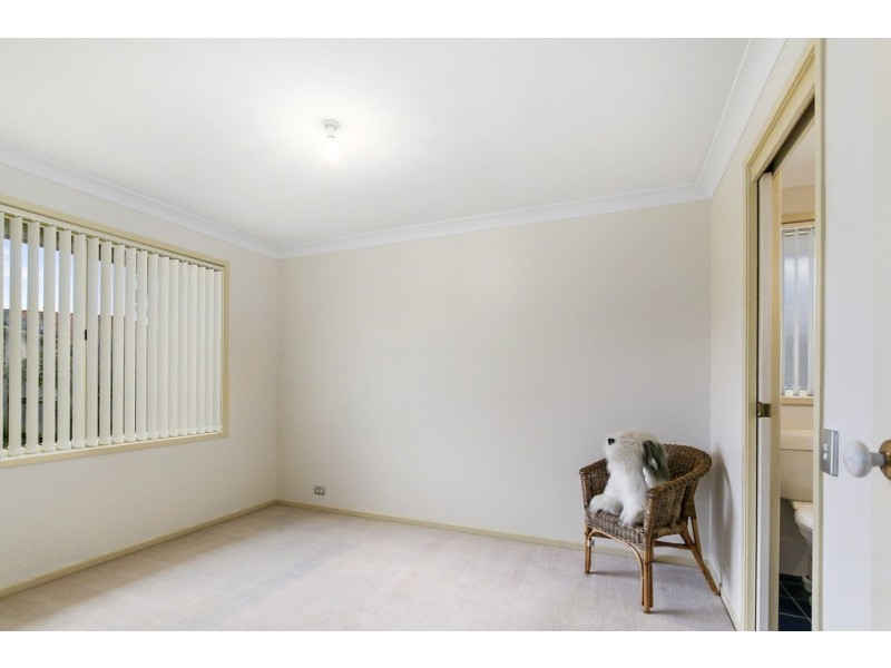 6 Mathinna Circuit, West Hoxton NSW 2171