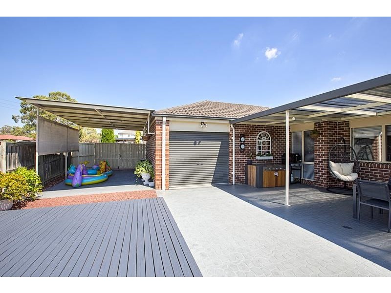 West Hoxton NSW 2171