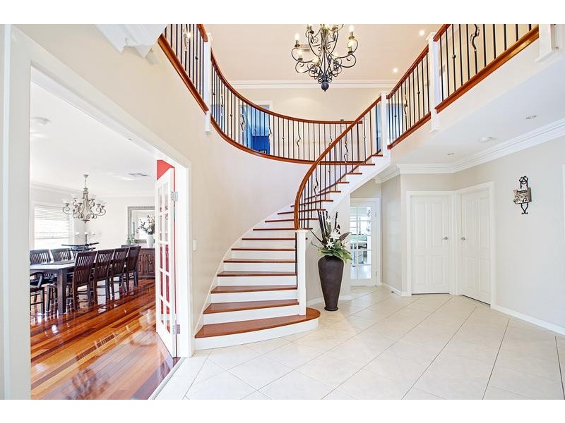 West Hoxton NSW 2171