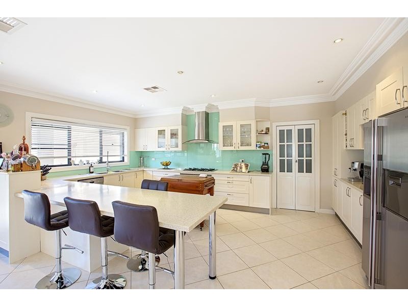 West Hoxton NSW 2171