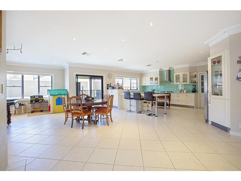 West Hoxton NSW 2171