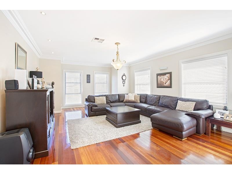 West Hoxton NSW 2171
