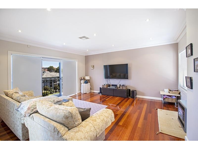West Hoxton NSW 2171