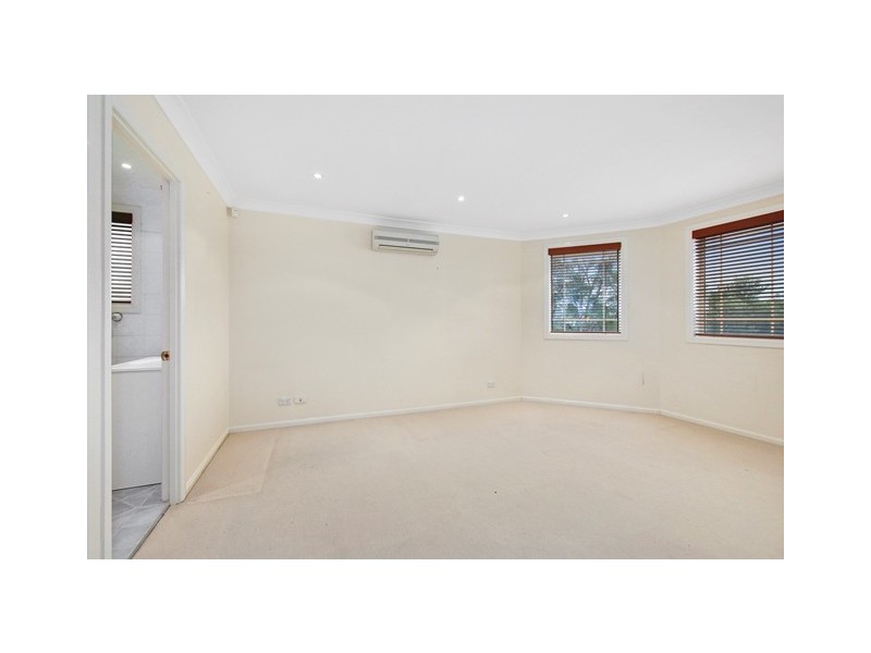West Hoxton NSW 2171