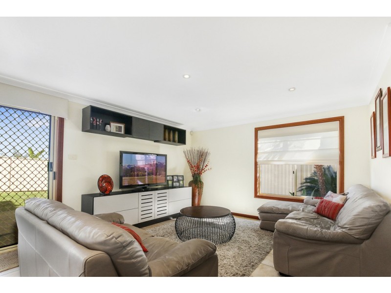 West Hoxton NSW 2171