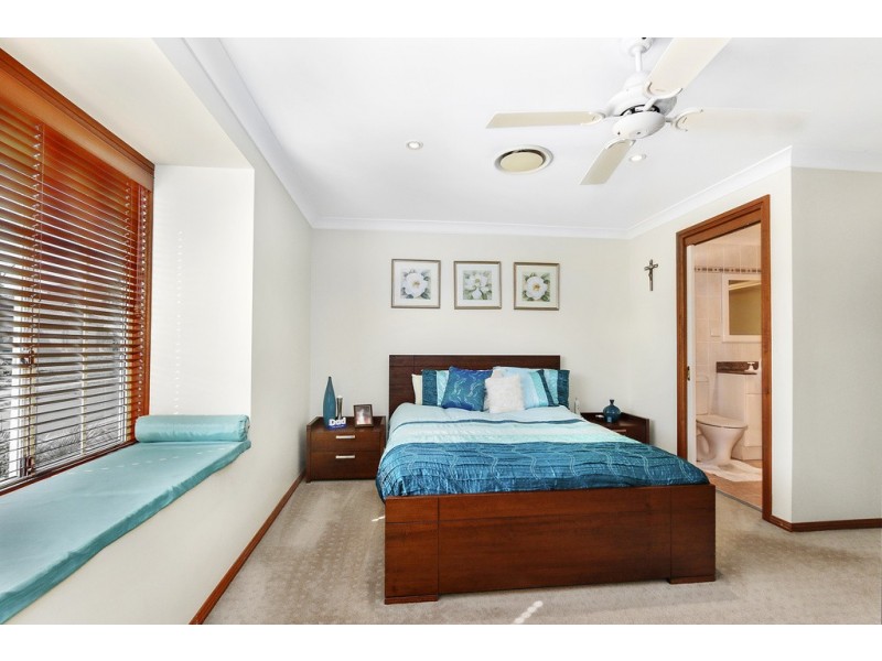 West Hoxton NSW 2171