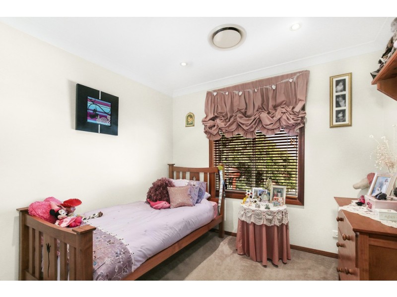 West Hoxton NSW 2171