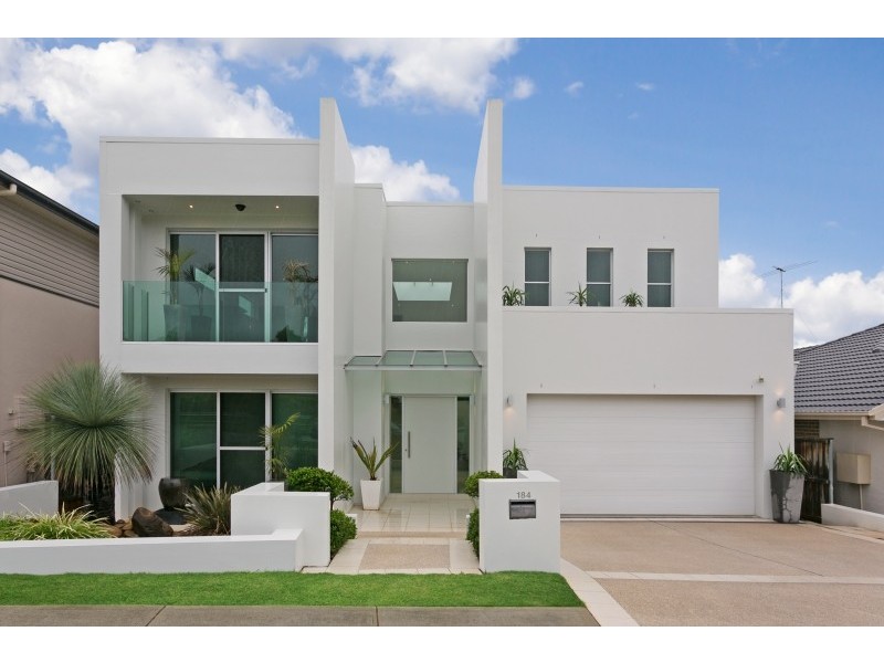 184 Carmichael Drive, West Hoxton NSW 2171