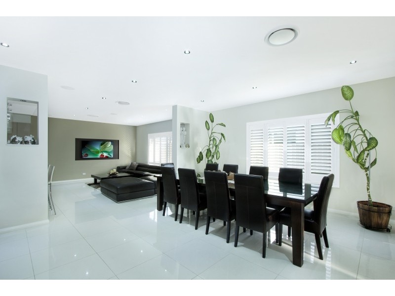 20 Daquino Place, Carnes Hill NSW 2171