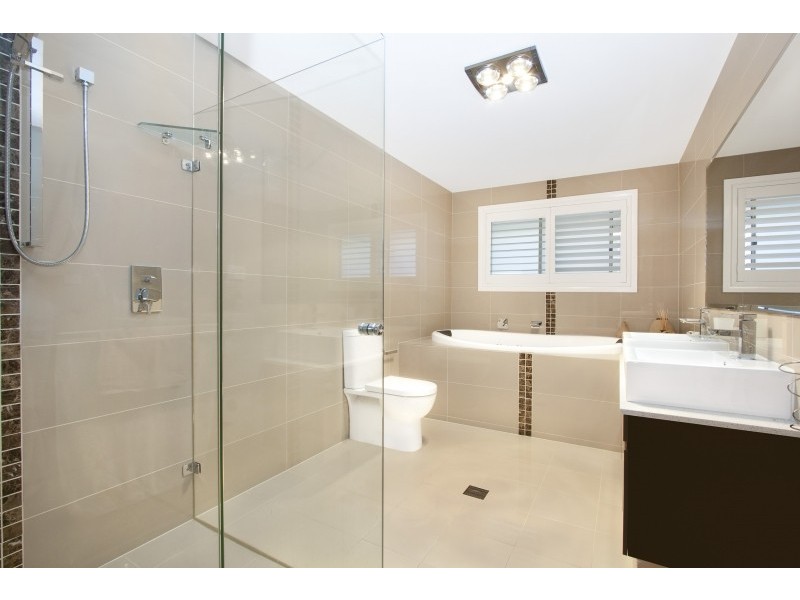 20 Daquino Place, Carnes Hill NSW 2171