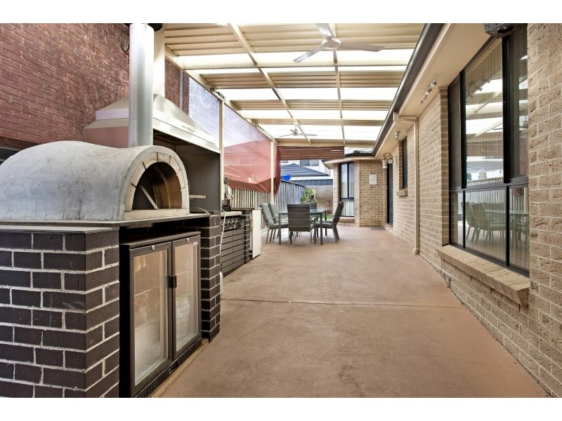 12 Martino Close, Prestons NSW 2170