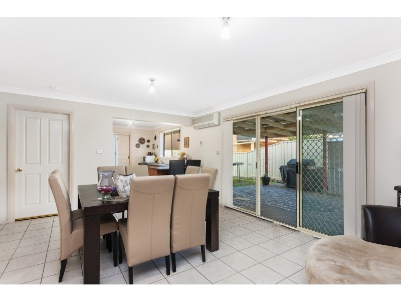 37 Chapman Street, West Hoxton NSW 2171