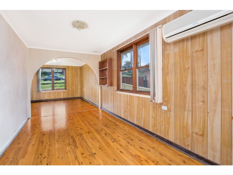 10 Lomani Street, Busby NSW 2168