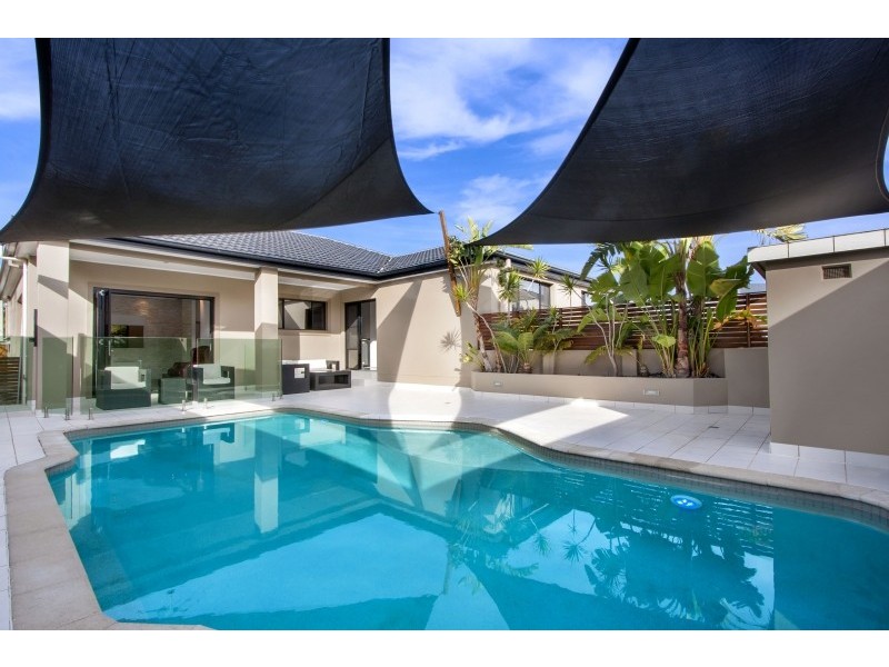 14 Pontville Close, West Hoxton NSW 2171