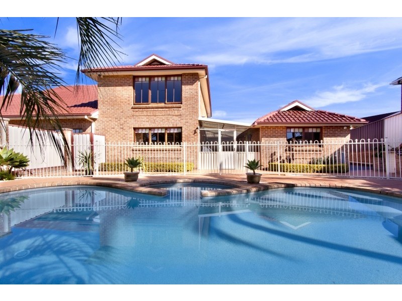 2 Kirkton Place, Edensor Park NSW 2176