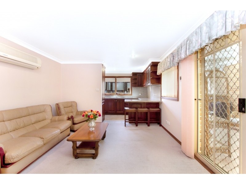 2 Kirkton Place, Edensor Park NSW 2176