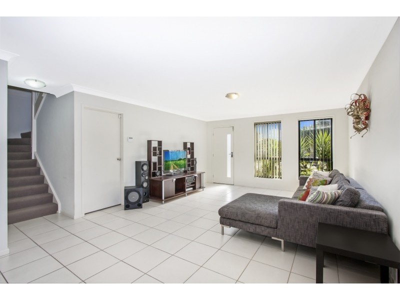 47 Coffs Harbour Avenue, Hoxton Park NSW 2171