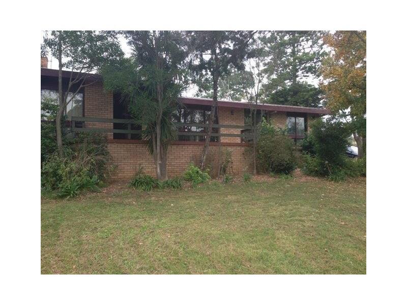 17 Montrose Place, St Andrews NSW 2566