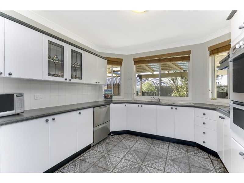 4 Louise Place, Cecil Hills NSW 2171