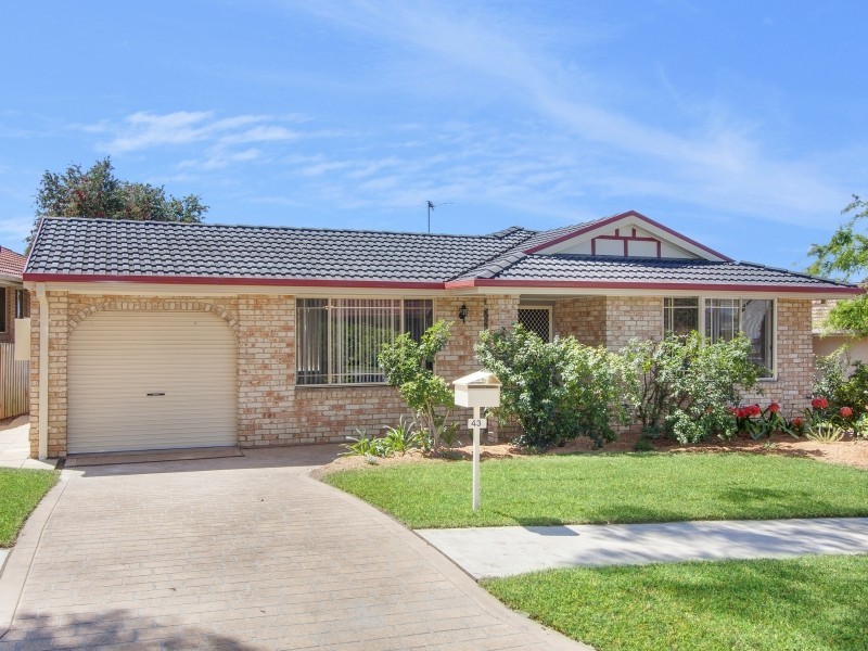 43 Horningsea Park Drive, Horningsea Park NSW 2171